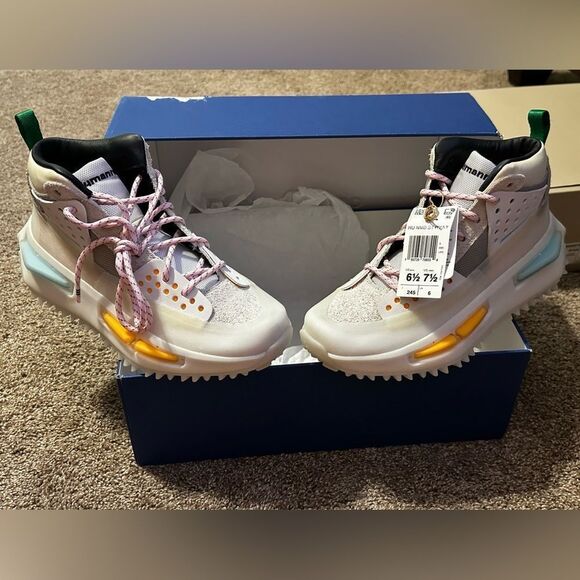 NWT 2022 Pharrell x Hu NMD_S1 Ryat \'Core White